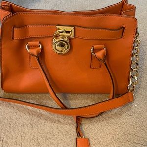 Michael Kors Hamilton satchel handbag with purse